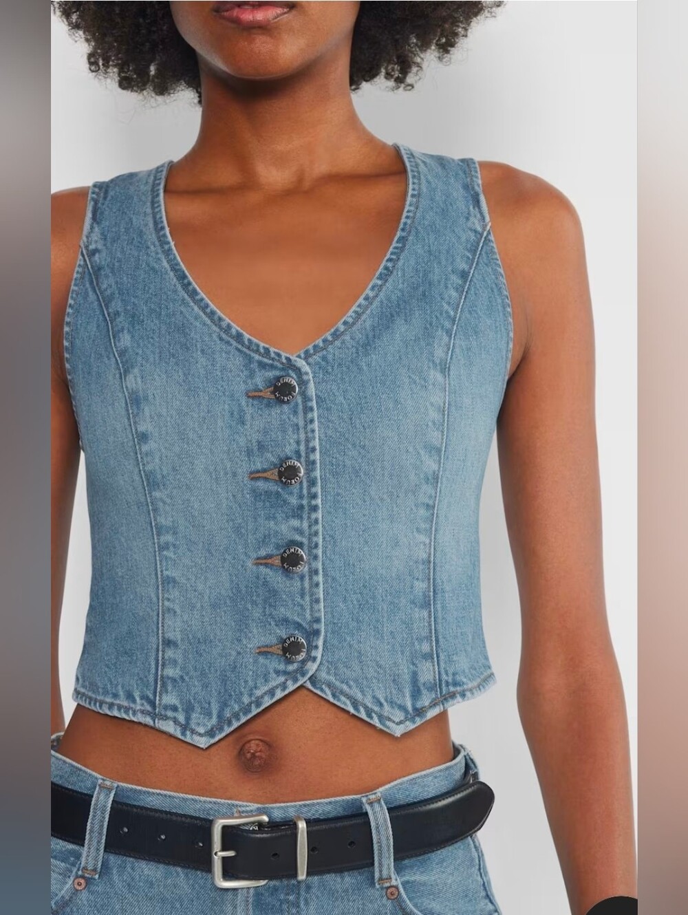 Aritzia Denim Forum The '90s Mia Denim Vest Size XS